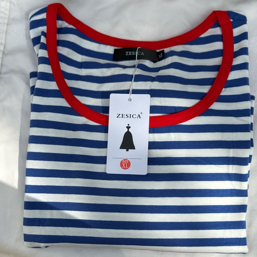 Zesica Boxy Blue/ White / Red Sleeveless Tank size XL - Picture 5 of 5